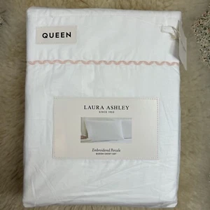 Laura Ashley Embroidered Scallop Hem QUEEN Sheet Set White Pink 100% Cotton - Picture 1 of 4