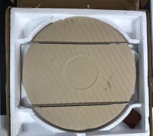 Home & Garden Party Celebrating Home 93094 Round 15" Baking Stone With Cradle - Picture 1 of 11