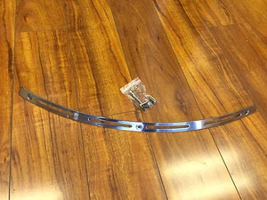 USED Windshield Trim for 2014+ Harley Davidson Touring Batwing Style Fairing - Picture 1 of 1