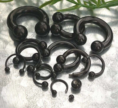 1pc Titanium Anodized Circular Barbell Horseshoe Septum, Eyebrow, Nipple Ring - Image 1 of 3