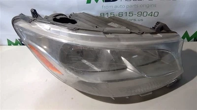 2018-2019 MERCEDES-BENZ SPRINTER RIGHT PASSENGER HEADLIGHT HALOGEN A9109060500 - Image 1 of 4