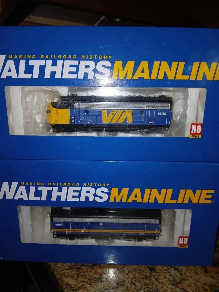 Walthers HO VIA Rail Canada EMD F7 AB Locomotive Set DCC ESU Sound  - Image 1 of 1