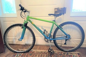 Yo Eddy! Team Fat Chance - 1992 Mountain Bike 26" wheel - Small Frame. - Picture 1 of 12