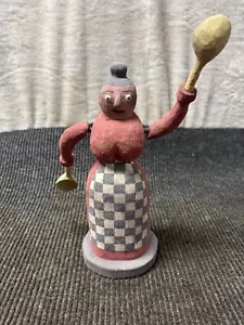 Arte popular remolino madera tallada esposa granjeros Larry Koosed de colección - Imagen 1 de 11