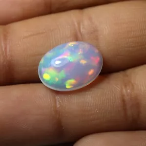 3,8 kt 14,7 x 10,3 mm Echter AAA Rot Grün Gelb Feuer Äthiopischer Opal Birne Cabochon - Bild 1 von 11