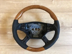 Mercedes W164 ML R GL Class Sport Steering Wheel Chestnut US - Picture 1 of 3
