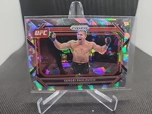 2023 Panini Prizm UFC - Sergei Pavlovich #71 Ice Prizm - Bild 1 von 2