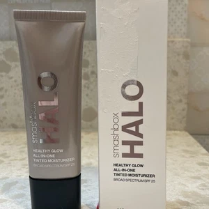 Smashbox HALO Healthy Glow All-In-One Tinted Moisturizer Tan 1.4oz/40ml - Picture 1 of 3
