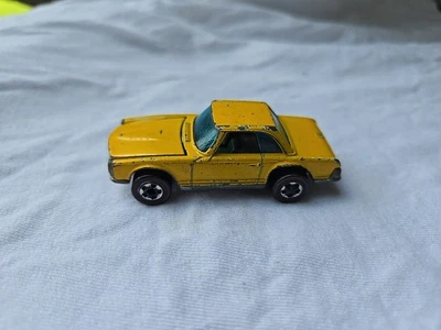 Mercedes 280sl 1969 Hot Wheels Redline esmalte amarillo Foto 1 de 4