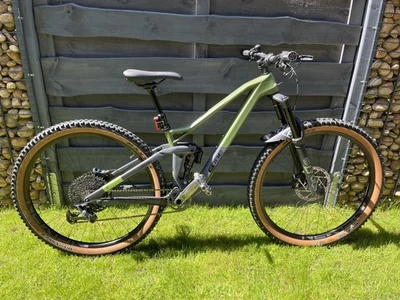 Cube Stereo 150 C:62 Race 29 olive ' n' grey - Fully mit Carbonrahmen - Bild 1 von 4