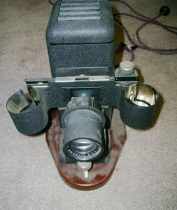 KONISLIDE 35MM FILM STRIP AND SLIDE PROJECTOR KONISHIROKU TOKIO VINTAGE   - Picture 1 of 3