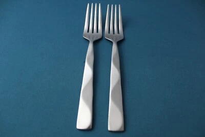 2 вилки для салата Dansk ОРИГАМИ МОРОЗ нержавеющая сталь Корея 7 дюймов - Изображение 1 из 4