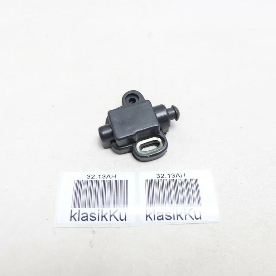  VESPA 150 VBB VBC VLB SPRINT SUPER GT 125 Rally Rear Brake Pedal Light Switch - Imagem 1 de 4