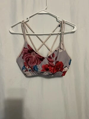 Woman’s Old Navy Activewear Suite - Image 1 of 2