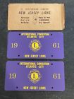 Deux plaques d'immatriculation vintage 1961 New Jersey Lions Club International Convention