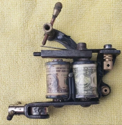 MÁQUINA DE TATUAJE ELECTROMAGNÉTICO BOBINA DÓLAR ESTADOUNIDENSE C9880 47F Foto 1 de 4