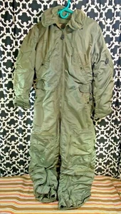 Mono de Colección Volador Para Hombres Traje de Vuelo Militar de Estados Unidos CWU-1/P Años 60 - Mediano Reg - Imagen 1 de 5