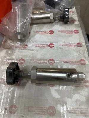 HIP Model : 10-RV 1000-10000PSI Relief Valve 1/4 Inch Ports, 2 New Sealed - Image 1 of 4
