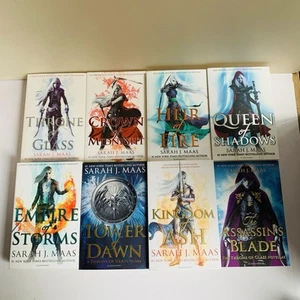 Throne of Glass Set Original Art Covers Sarah J. Maas Out Of Print Box Set RARE - Imagen 1 de 11