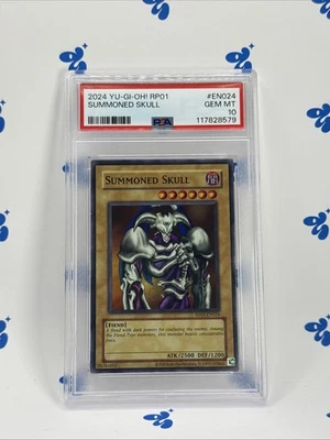 PSA 10 - Summoned Skull RP01-EN024 Retro Pack Unlimited - Image 1 of 3