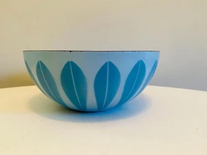 Vintage Cathrineholm Blue on Blue Lotus Bowl 9.5" READ MCM Enameled Steel Bowl - Picture 1 of 11
