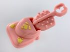 1988 Fisher Price Precious Places Doll House Mom At Work Vacuum Accessory GG025