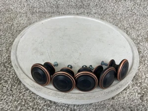 Lotto 5 pomelli rotondi per cassetti armadio attacco a vite rame nero - Foto 1 di 6