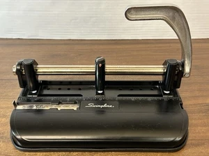 Vtg Swingline Acco Brands 3-Hole Punch 10.25” Model 350/400 - Picture 1 of 7