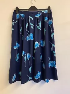 Debenhams Skirt Navy Blue & Turquoise Floral Patterned Elasticated- Size 14 - Picture 1 of 4