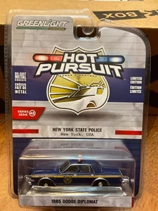 Greenlight Hot Pursuit 1985 Dodge Diplomat New York State Police - Bild 1 von 1