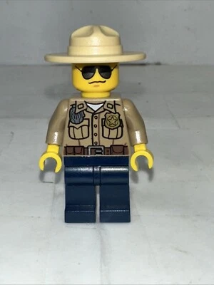 LEGO Figure Minifigure Mini Figurines Policeman Town City Police Forest cty0260 - Image 1 of 2