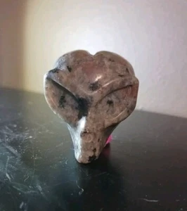 Yooperlight Alien Skull 1.5in - Picture 1 of 4