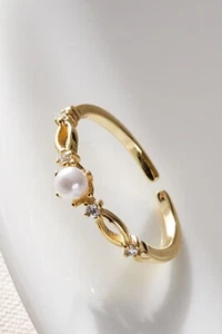Gold Plated Sterling Silver Pearl Ring Adjustable One Size Sparkly CZ Jewellery - Picture 1 of 4