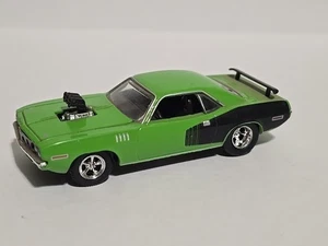 M2 Machines Auto-Drivers Dodge Plymouth Hemi Cuda Green 1:64 2014 - Picture 1 of 2