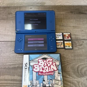 Nintendo DSi XL Console Blu UTL-001 - con Stile, Scheda Sd Giochi - Foto 1 di 11