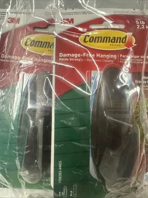 Lot Of 4 Command 5Lb Large Metallic Bronze Outdoor Hook 2 Water Resistant Strips - Image 1 of 4