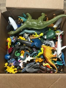 5lb+ Lot Of Hard Plastic PVC Vintage Figures Dinosaur Animals Disney Creatures - Picture 1 of 11