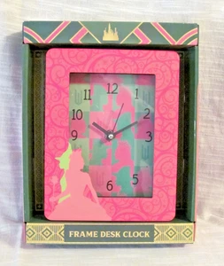 ‘Wicked’ Frame Desk Clock Glinda & Elphaba - Picture 1 of 2