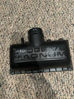 1997-2000 Dodge Dakota Durango Upper Air Filter Housing Used OEM 53031771AA - Изображение 1 из 4