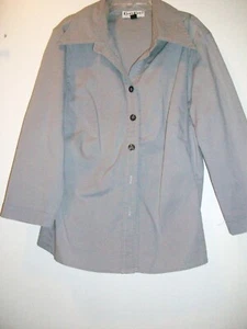 Bebe' Moda Gray Button Front Blouse Size Small Tailored Fit 3/4 Sleeves - Picture 1 of 3