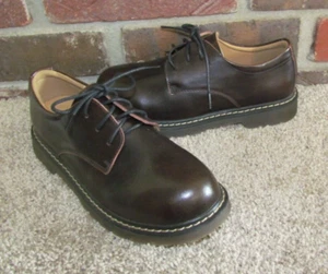 MZDL Meizudongli braun Leder Schnürung Oxford DAMEN GRÖSSE 255 US 8,5 NEU HANDGEFERTIGT - Bild 1 von 7