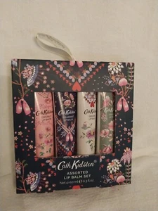 Cath Kidston Stitch In Time Lippenbalsam 4er Set Kokosnuss, Spearment, 2 Original - Bild 1 von 5
