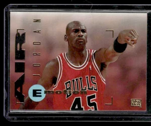 1995-96 SkyBox Michael Jordan AIR Jordan Emotion #100 Chicago Bulls - Picture 1 of 4
