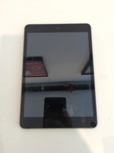 Apple iPad Mini A1432 Bad Screen Locked For Parts - Picture 1 of 6