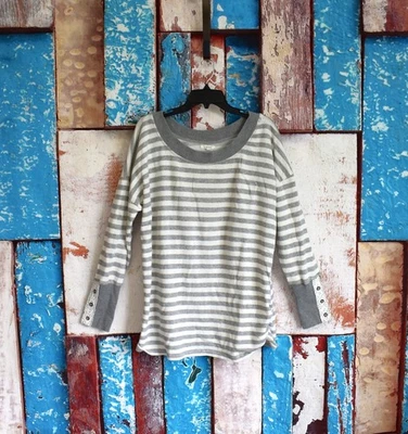 Camisa para mujer Maurices maternidad manga larga cuello barco rayas TALLA 2 blanco-gris Foto 1 de 4