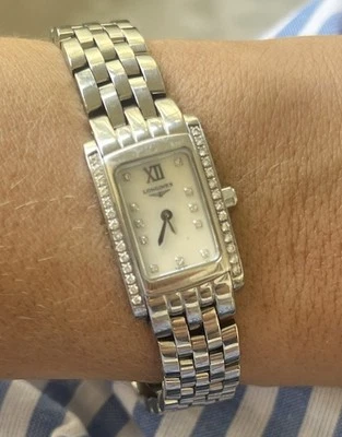 Longines DolceVita 30125808  Diamonds White MOP Dial Steel 16MM Lady Quartz - Image 1 of 4