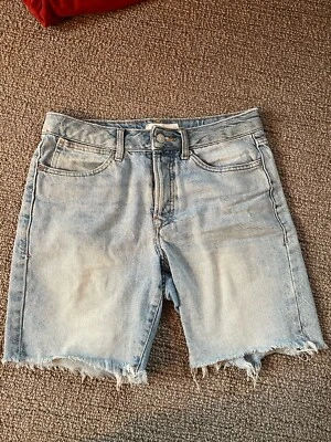 Topman состаренные мужские джинсовые шорты, приталенный крой, размер W26  - Изображение 1 из 4