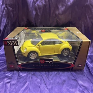 Burago Volkswagen New Beetle 1998 Gold Collection 3302 1:18 Scale - Picture 1 of 6