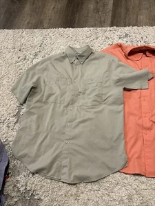 2-Roundtree & Yorke Button Up Shirts Mens Size M Salmon &tan Short Sleeve - Picture 1 of 8