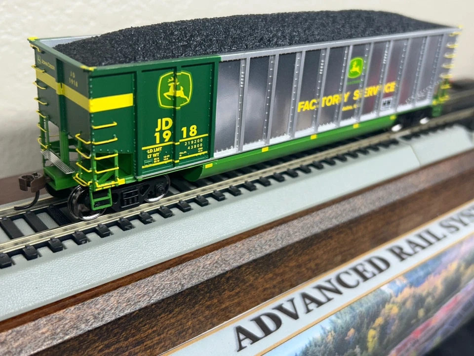 JOHN DEERE BETHGON COAL HOPPER PLATED set of 5 w/LOADS -HO SCALE NEW RARE - Image 1 of 4